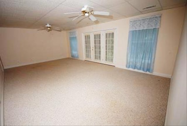 426 South Cove Road, Unit BERWICK Seneca, SC 29672 - Photo 9 of 16 Gallery Image 9