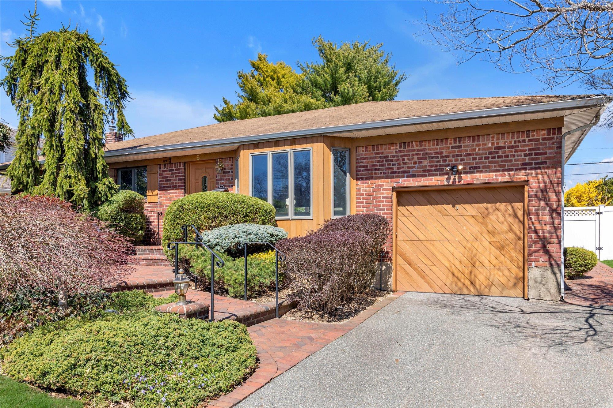 6 Forest Drive Jericho, NY 11753 - Photo 1 of 1