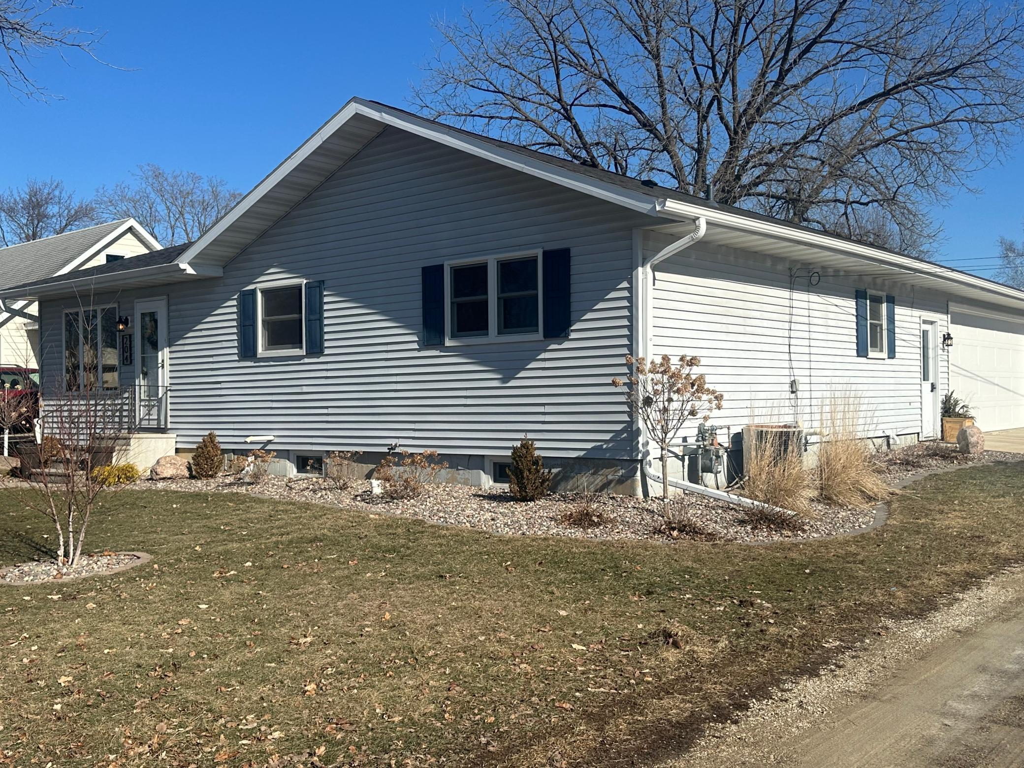 204 Northwest 2nd Street Adams, MN 55909 - Photo 27 of 32