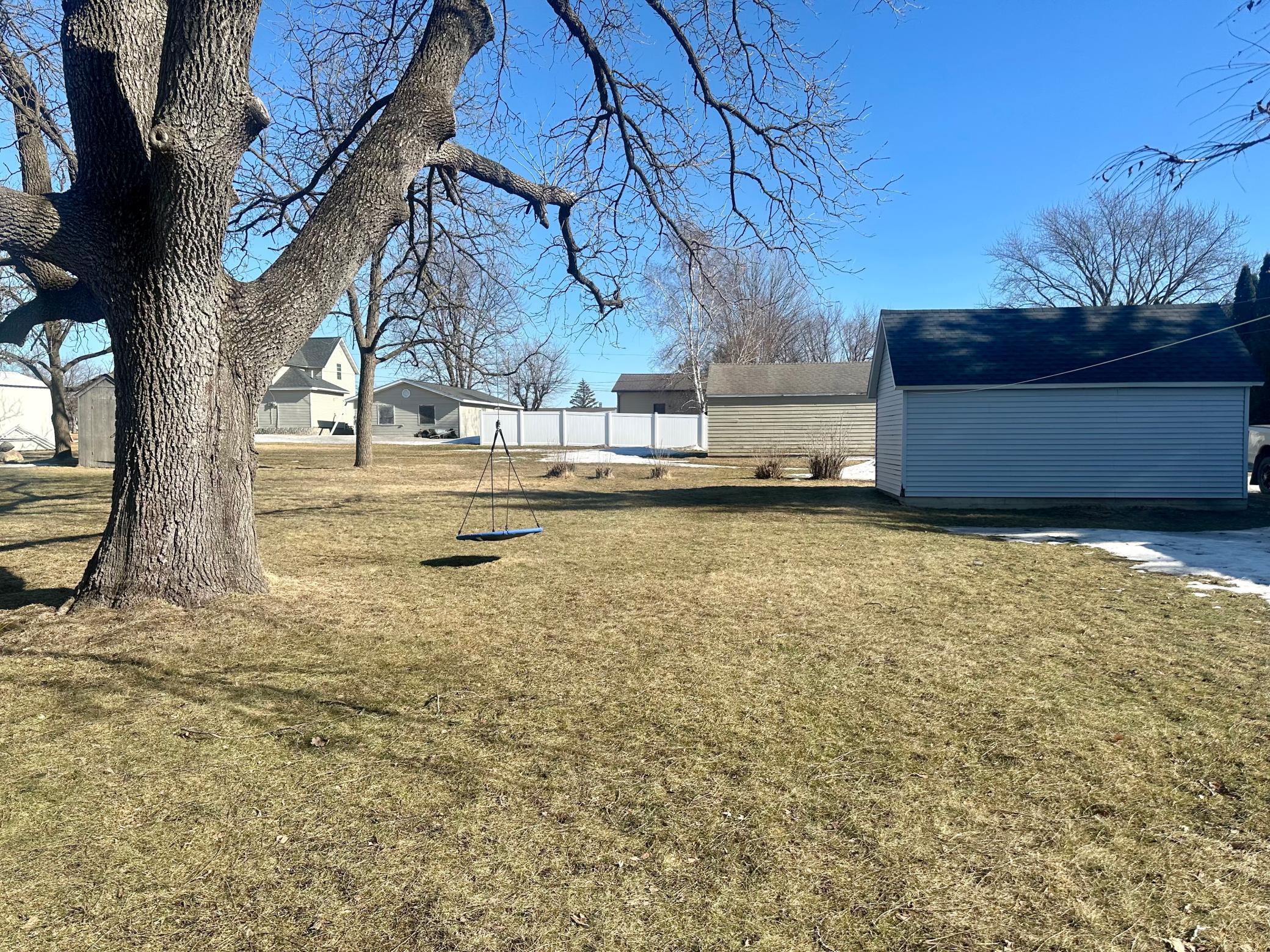 204 Northwest 2nd Street Adams, MN 55909 - Photo 29 of 32