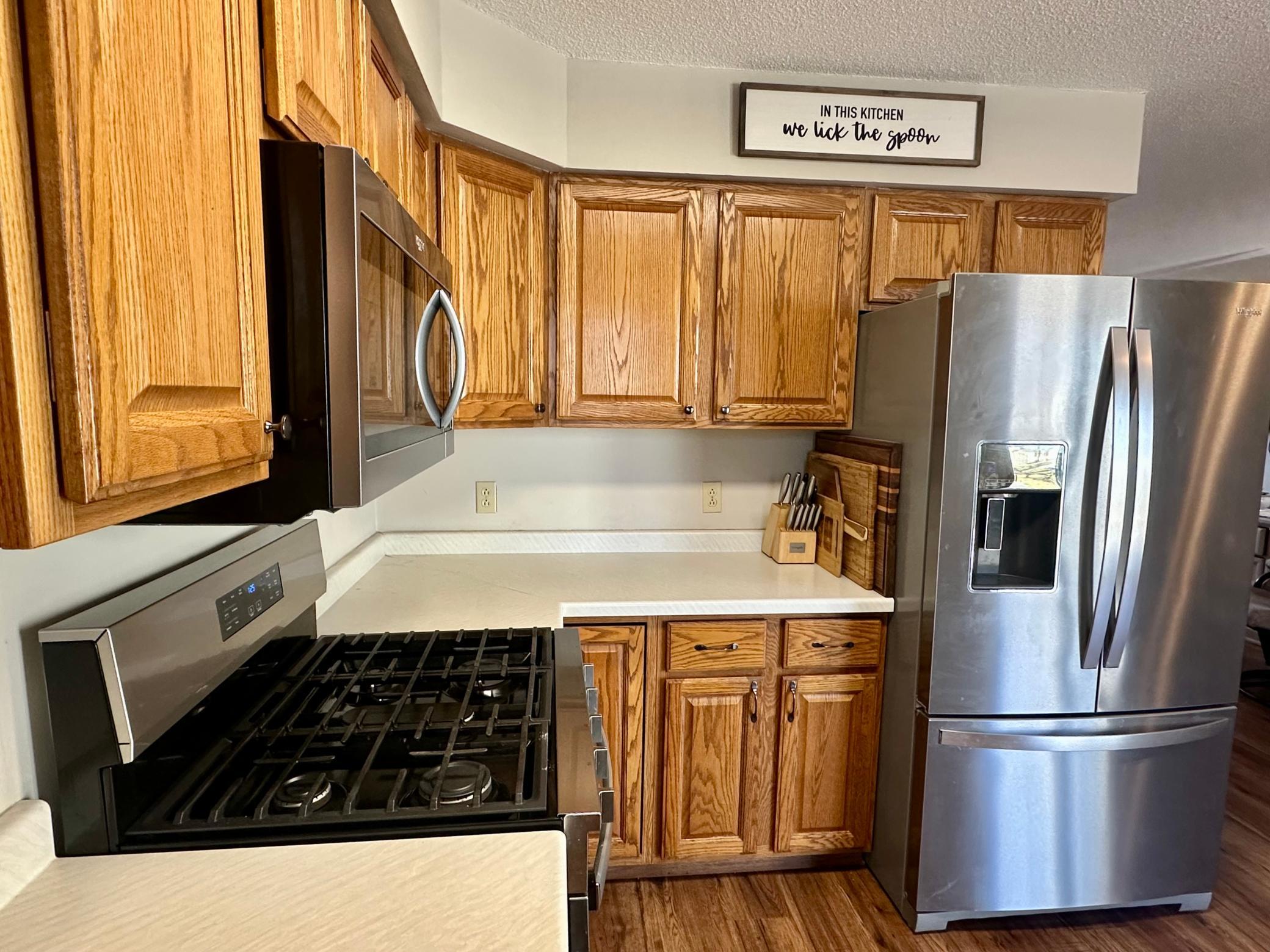 204 Northwest 2nd Street Adams, MN 55909 - Photo 6 of 32