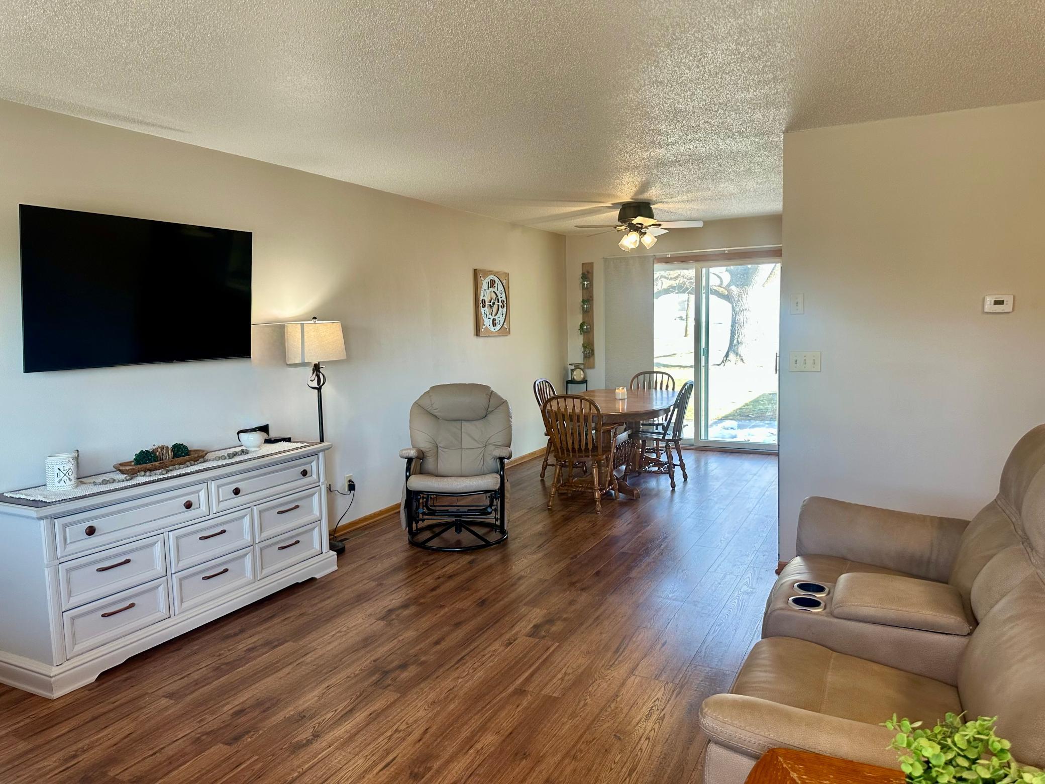 204 Northwest 2nd Street Adams, MN 55909 - Photo 10 of 32