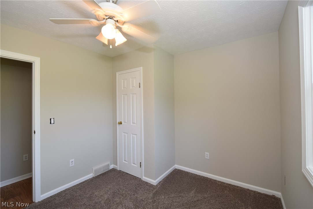 18838 Diagonal Road Lagrange, OH 44050 - Photo 14 of 33
