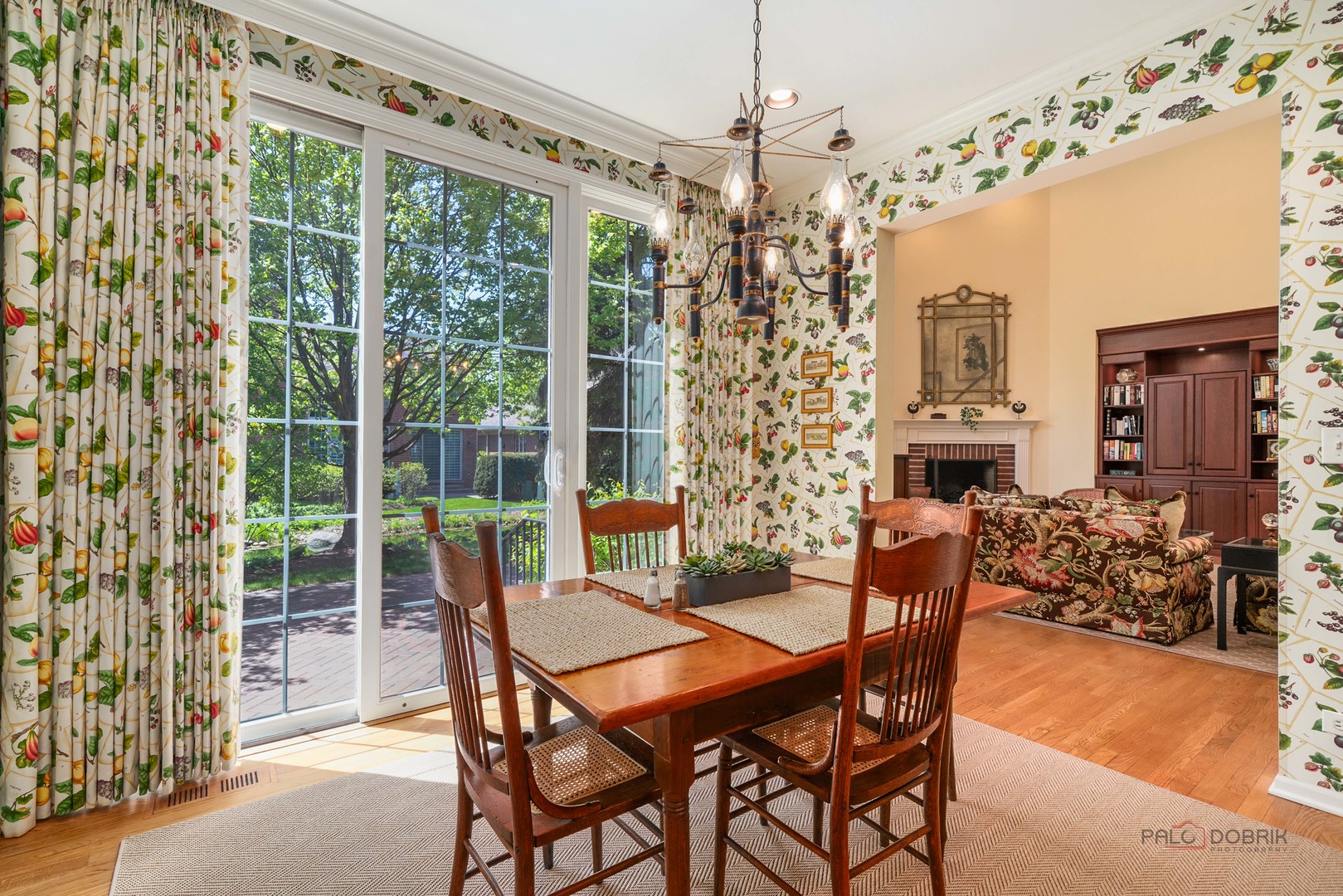 2148 Royal Ridge Drive Northbrook, IL 60062 - Photo 12 of 47