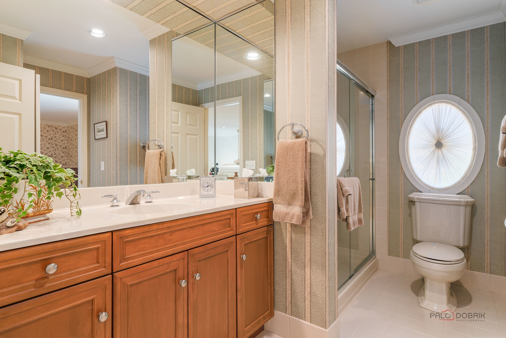 2148 Royal Ridge Drive Northbrook, IL 60062 - Photo 25 of 47