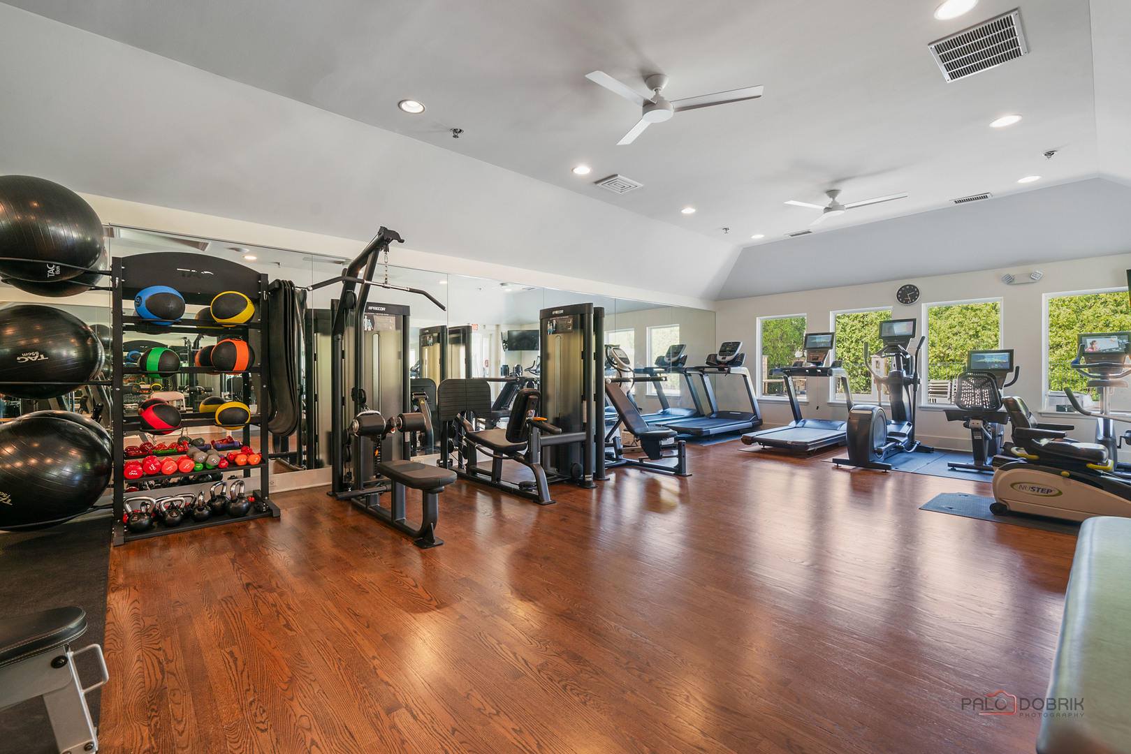 2148 Royal Ridge Drive Northbrook, IL 60062 - Photo 34 of 47