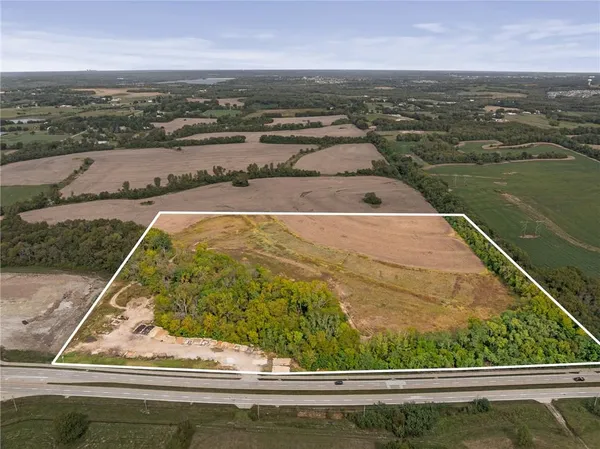 $495,000 | 11400 East 150th Highway, Kansas City, MO 64149