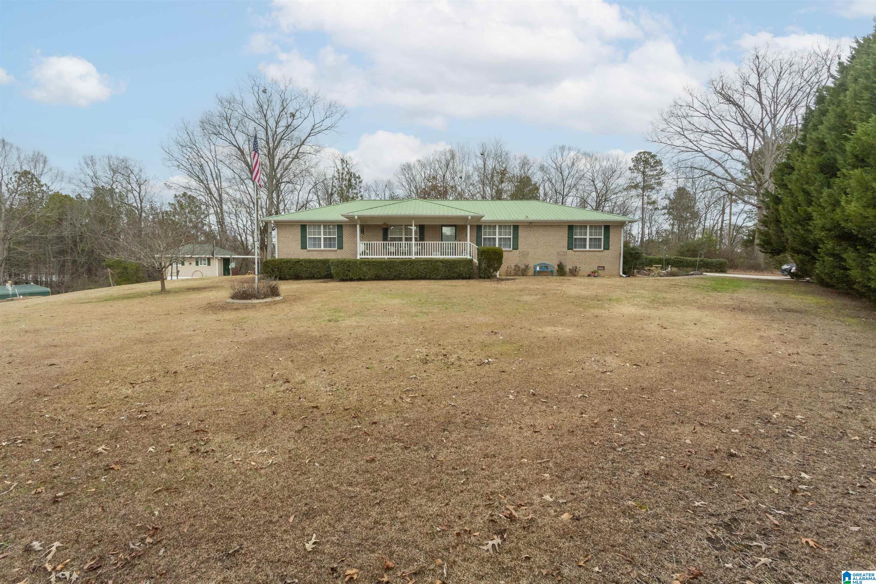 281 Perry Road Vincent, AL 35178 - Photo 2 of 62