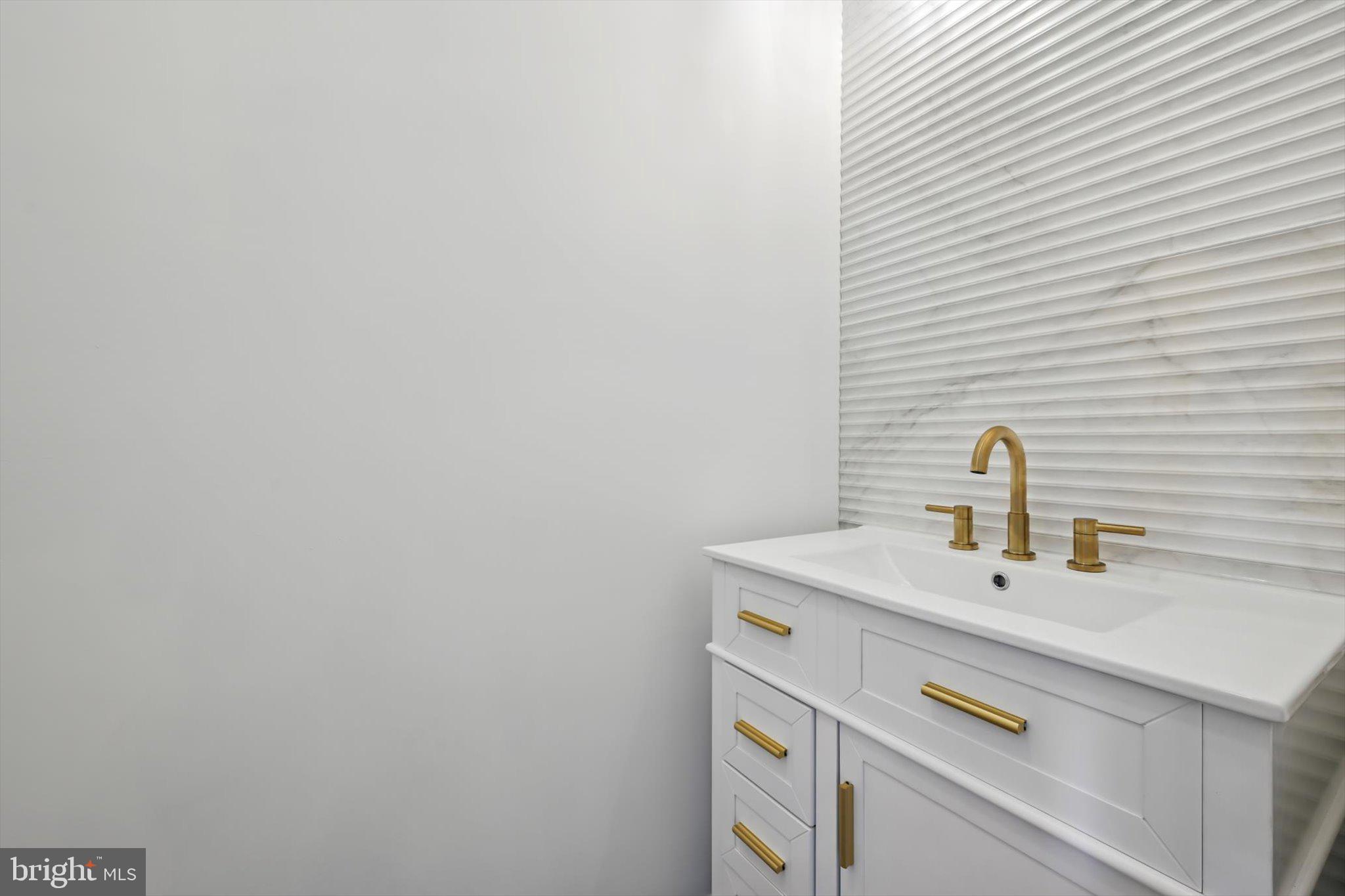 57 Ardmore Avenue Tamaqua, PA 18252 - Photo 16 of 34 a close up of a sink