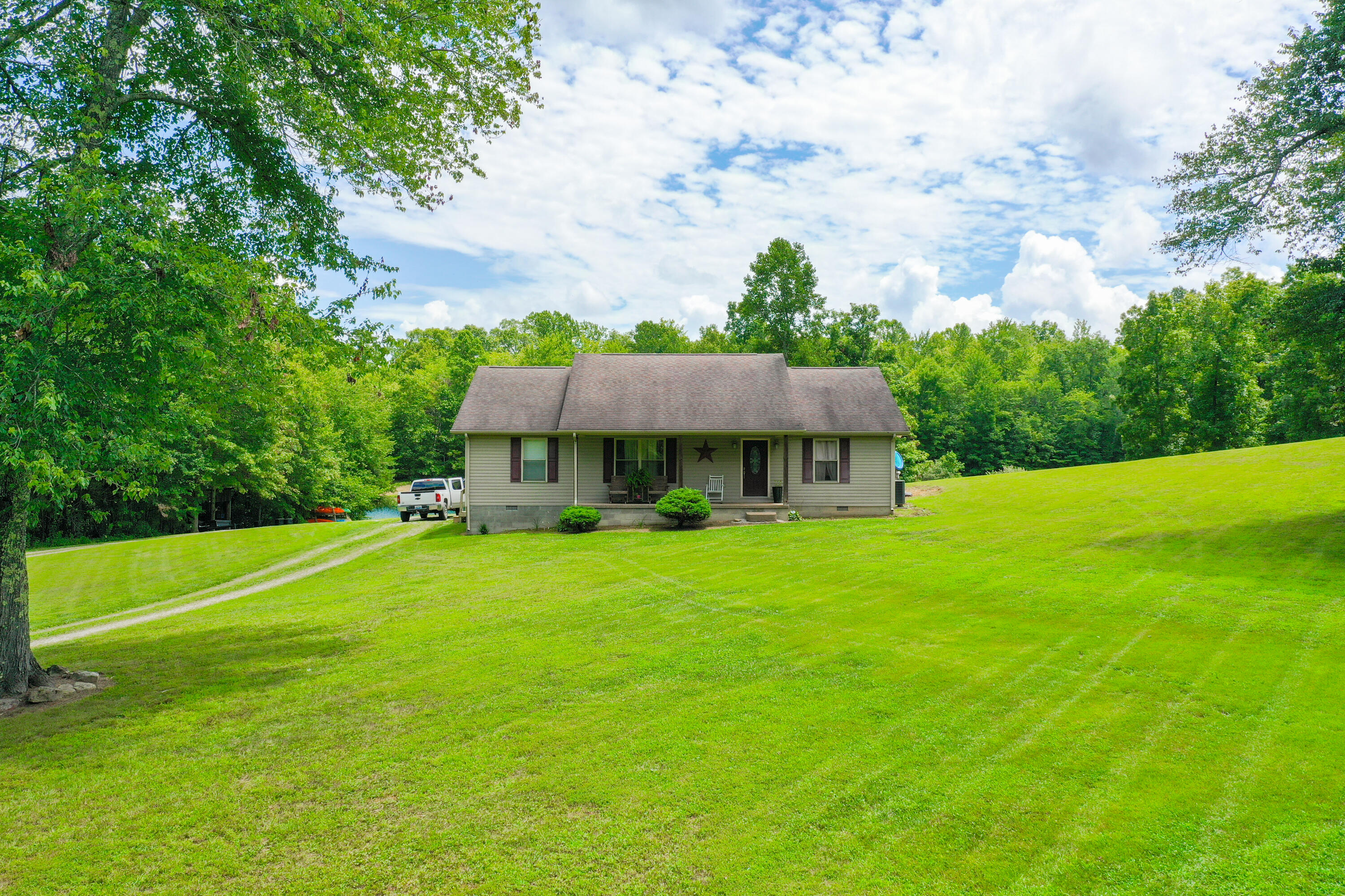 494 David Ball Road McKee, KY 40447 - Photo 2 of 99 DJI_0782