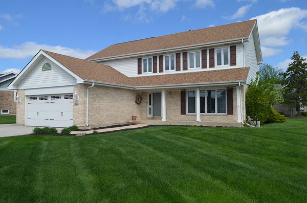$520,000 | 8141 Old Mill Road, Frankfort, IL 60423