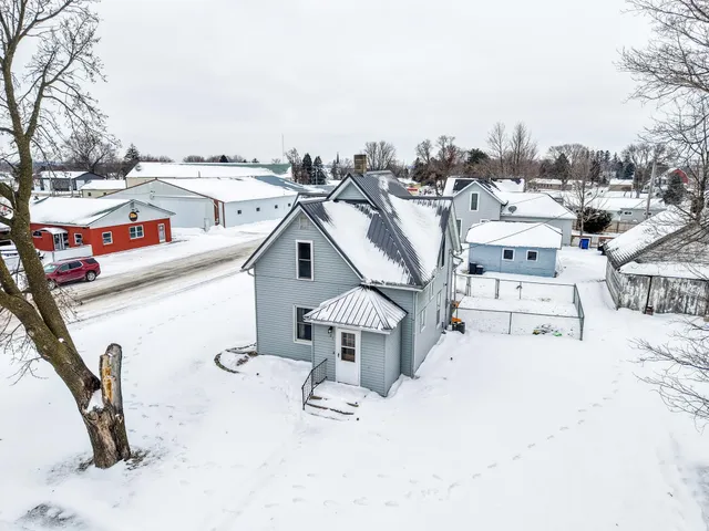 $179,900 | 401 1st Street, Fountain, MN 55935