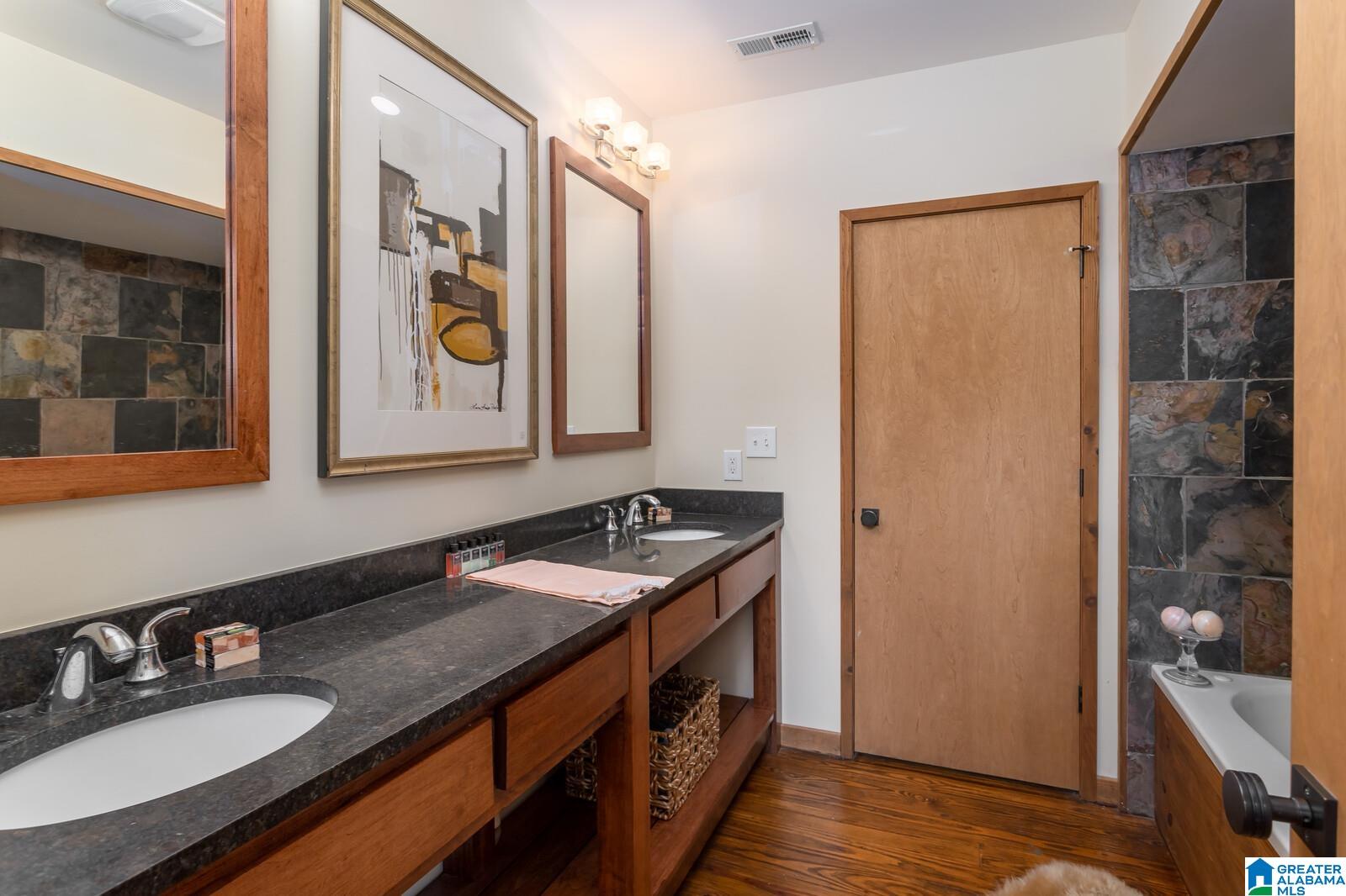 205 West Sunset Boulevard Oneonta, AL 35121 - Photo 26 of 50