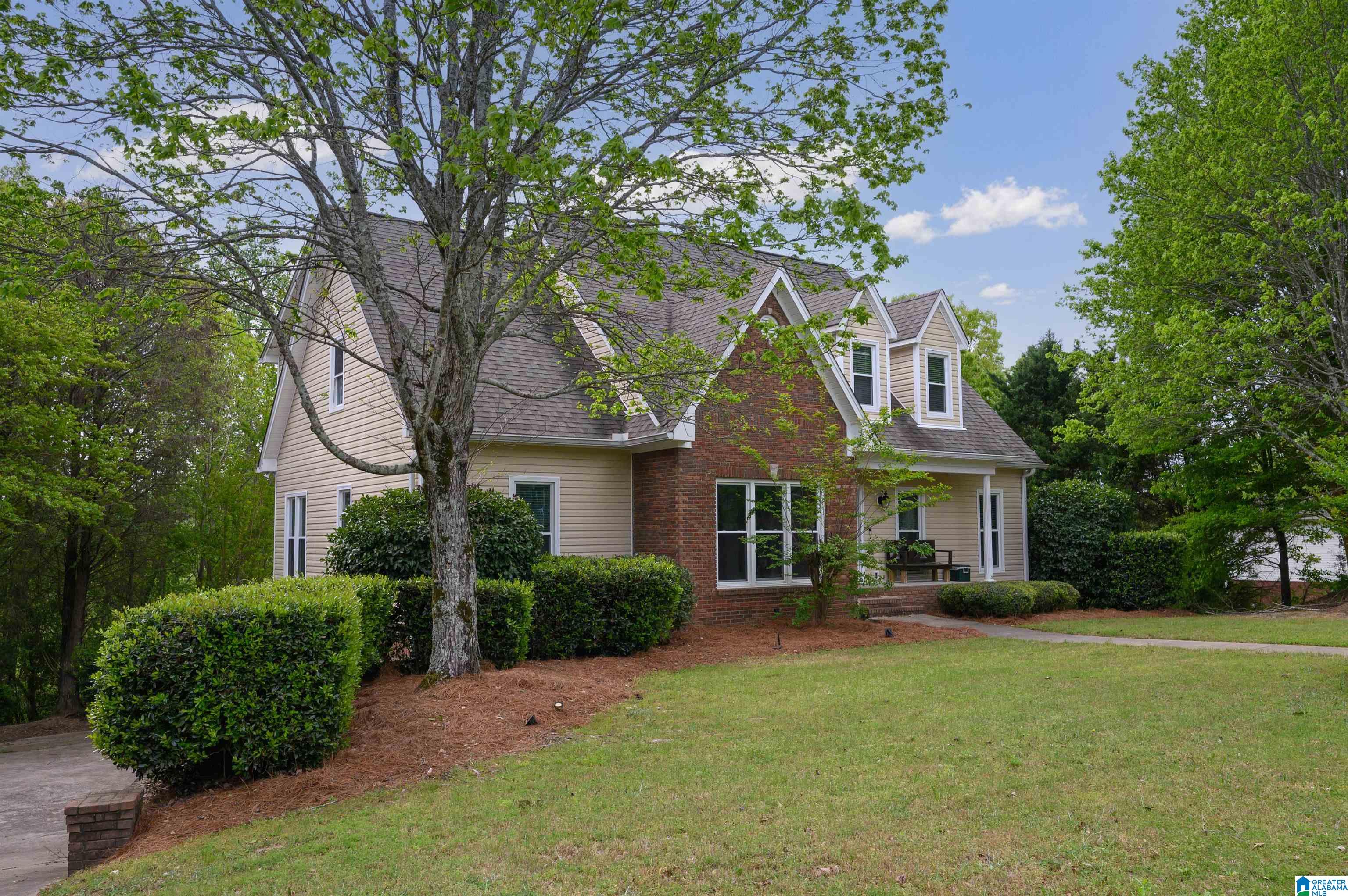 90 Ridgewood Lane Odenville, AL 35120 - Photo 2 of 65