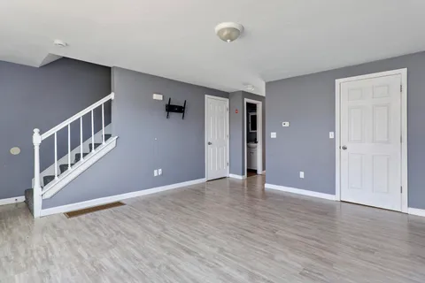$375,000 | 573 Carriage Shop Road, Unit 73G, East Falmouth, MA 02536