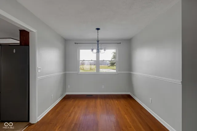 $279,900 | 6559 West 1000 North, Fountaintown, IN 46130