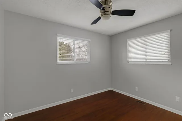 $279,900 | 6559 West 1000 North, Fountaintown, IN 46130