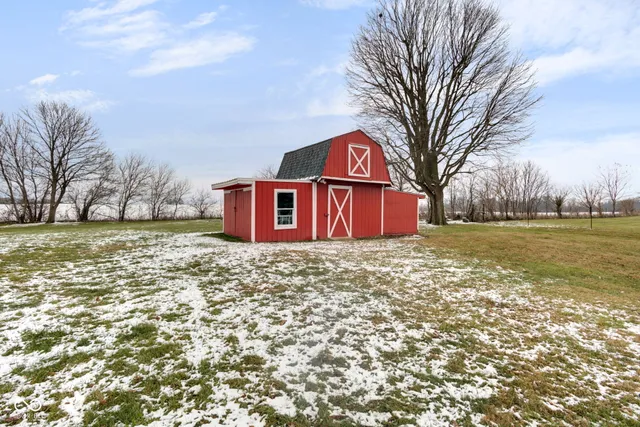 $279,900 | 6559 West 1000 North, Fountaintown, IN 46130