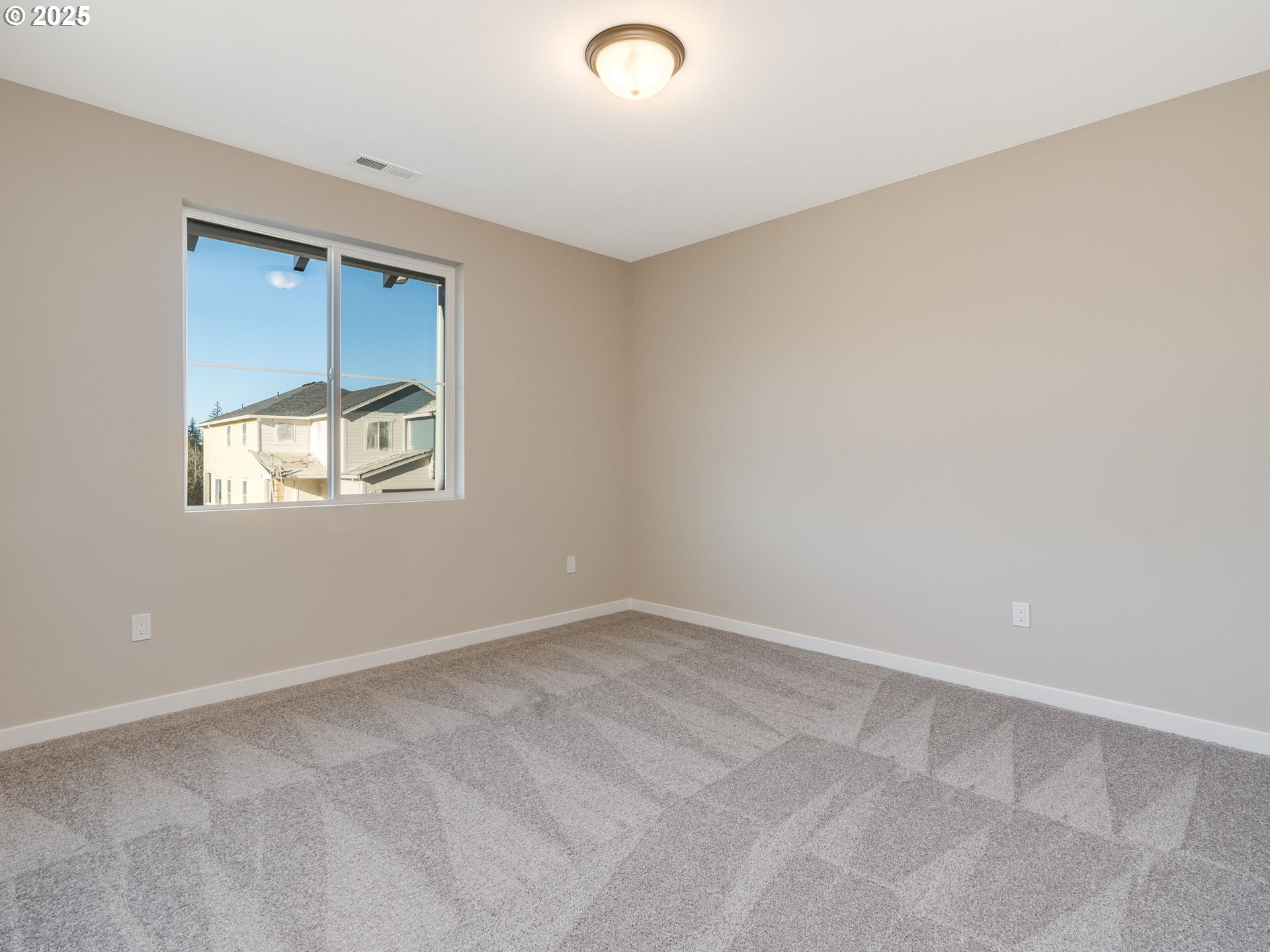 2032 Northeast Ridge Run Lane Estacada, OR 97023 - Photo 18 of 34 Gallery Image 18