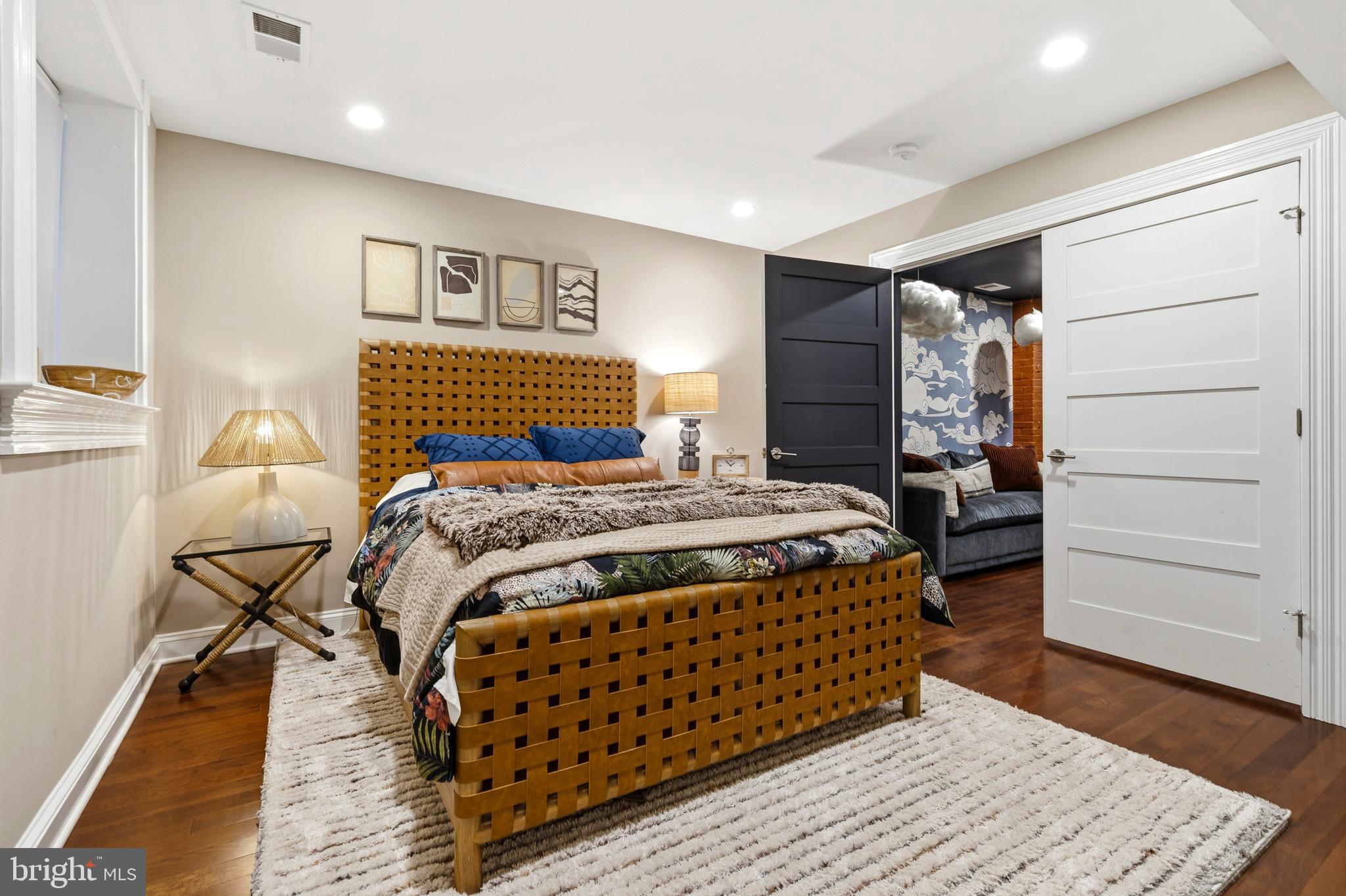 2121 R Street Northwest Washington, DC 20008 - Photo 44 of 47