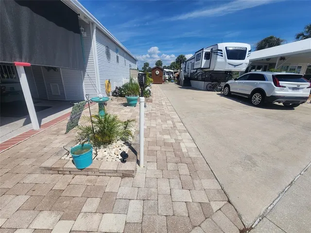 $129,900 | Ancient Oaks Resort, Okeechobee, FL 34974