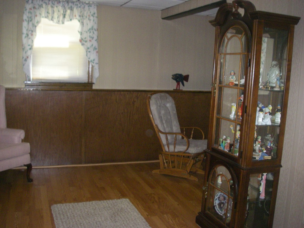 290 America Street Fall River, MA 02721 - Photo 16 of 18