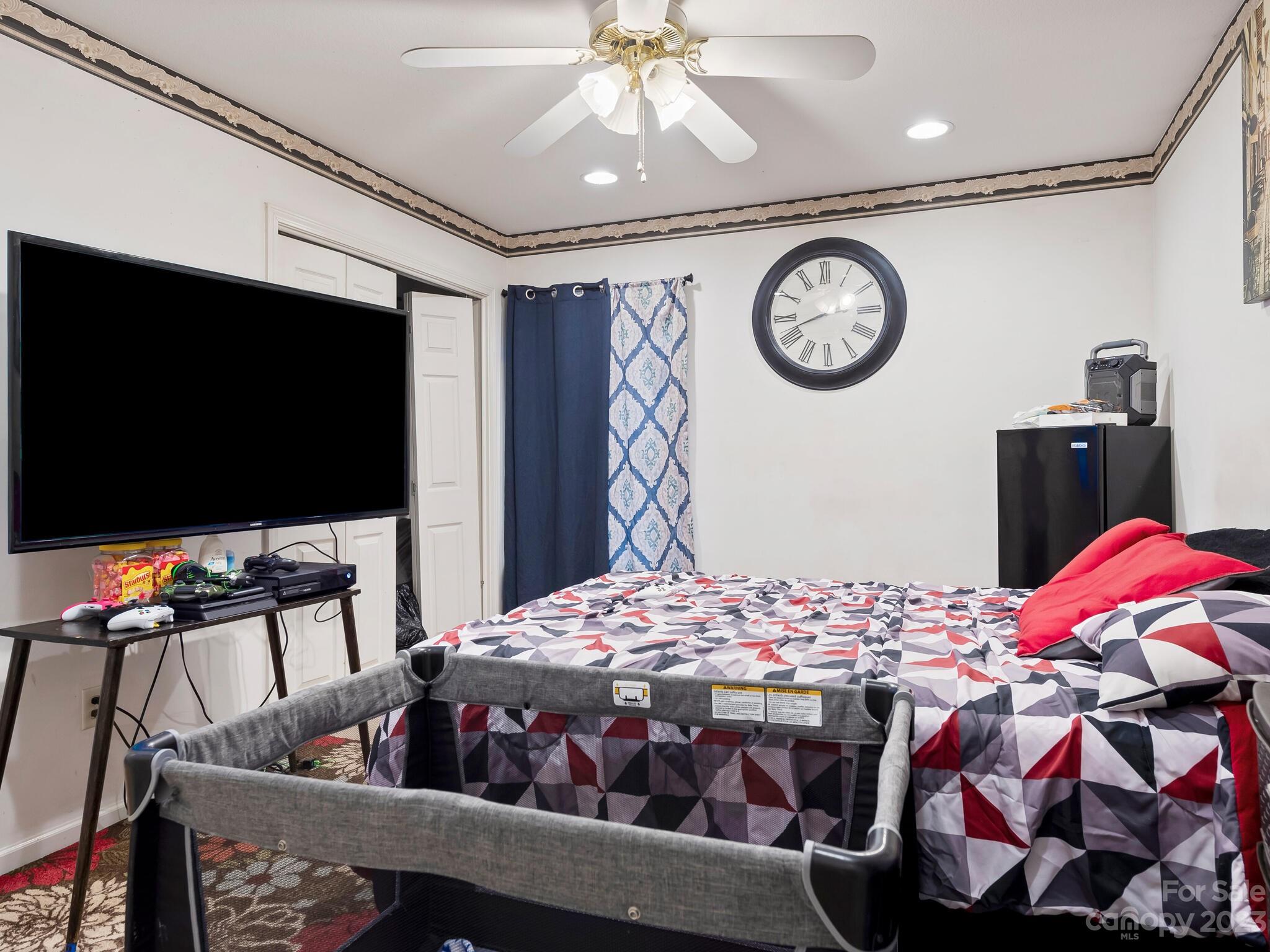 460 Jones Road Fletcher, NC 28732 - Photo 14 of 32 Gallery Image 14