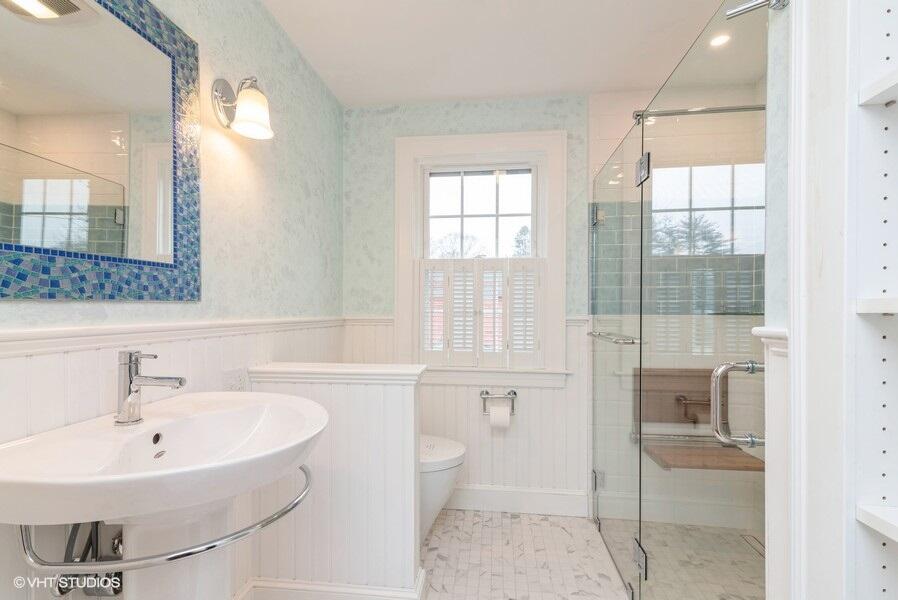 239 Ferry Road Saco, ME 04072 - Photo 28 of 35 Full Updated Bathroom