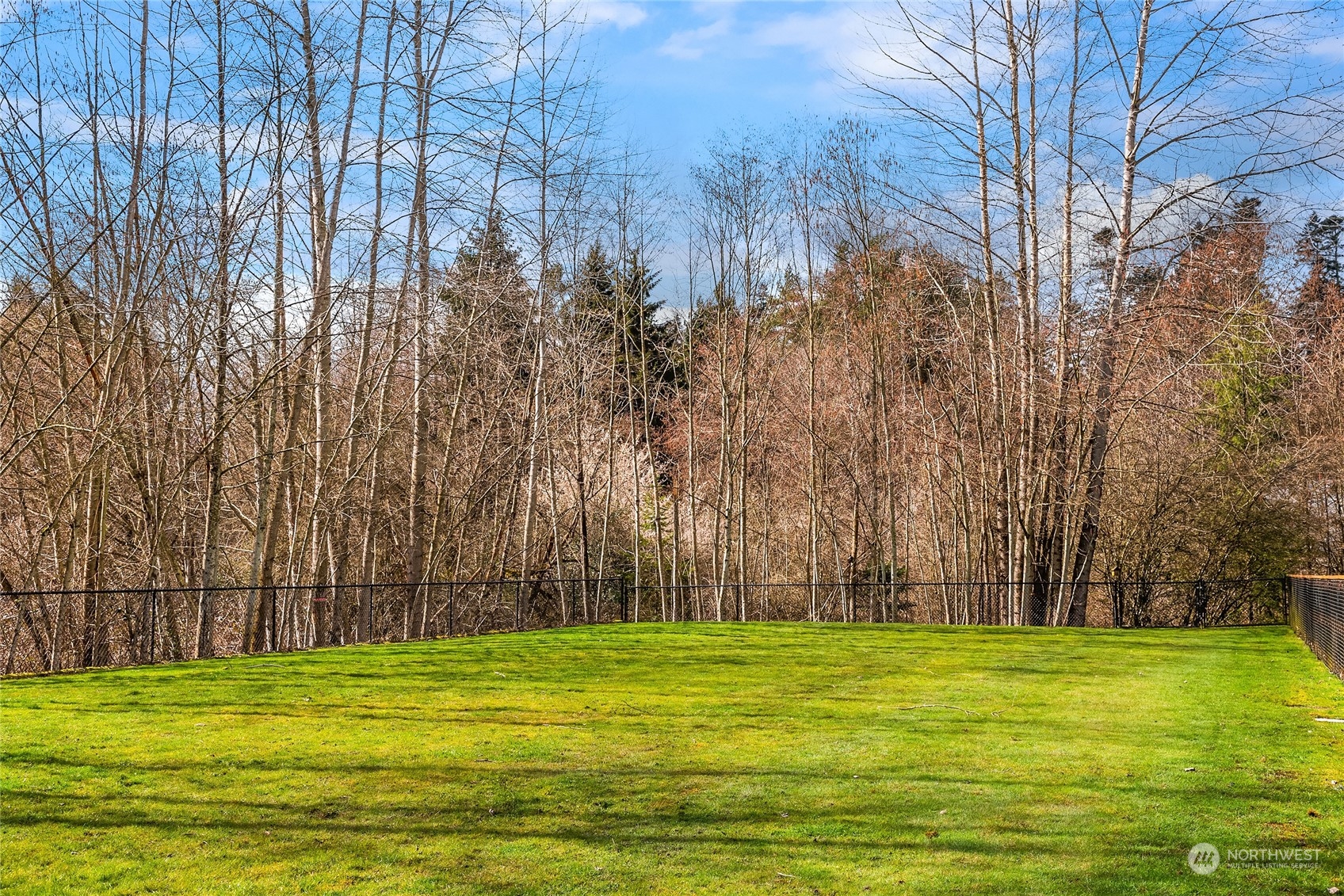 818 235th Place Southeast Bothell, WA 98021 - Photo 28 of 31 a view of a golf course