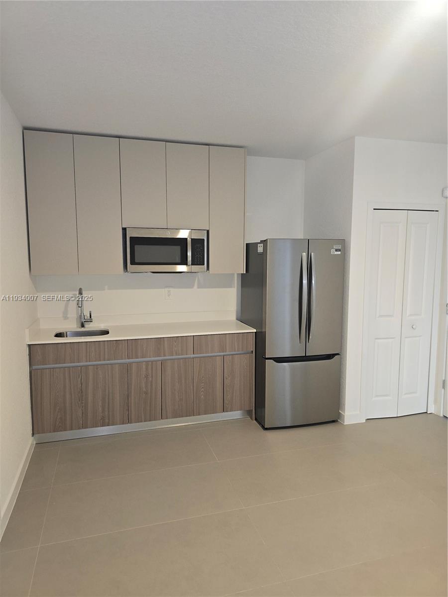 13357 Southwest 274th Street Homestead, FL 33032 - Photo 4 of 12