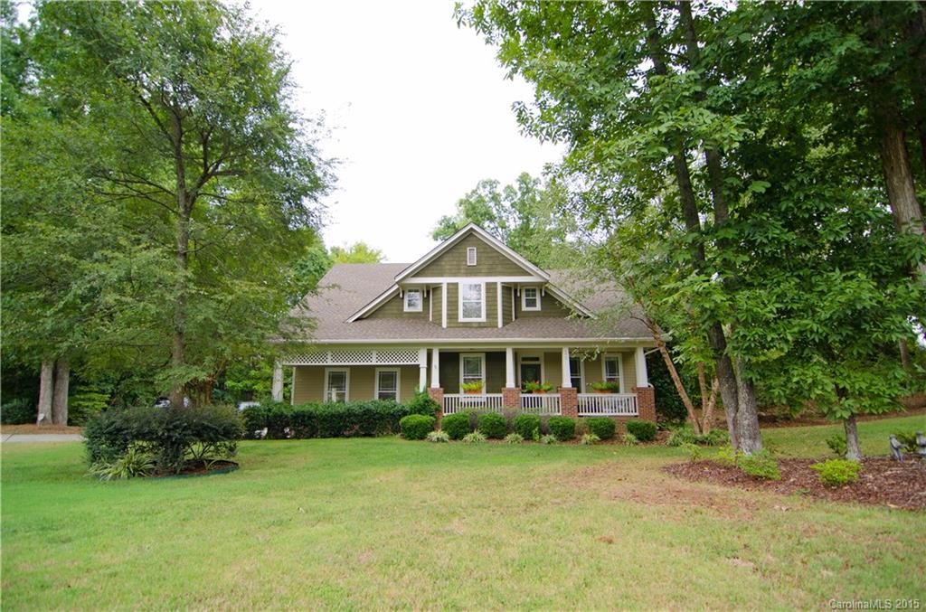 172 Mill Pond Road Lake Wylie, SC 29710 - Photo 2 of 23