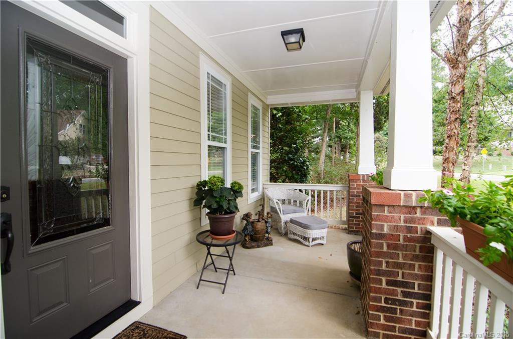 172 Mill Pond Road Lake Wylie, SC 29710 - Photo 3 of 23