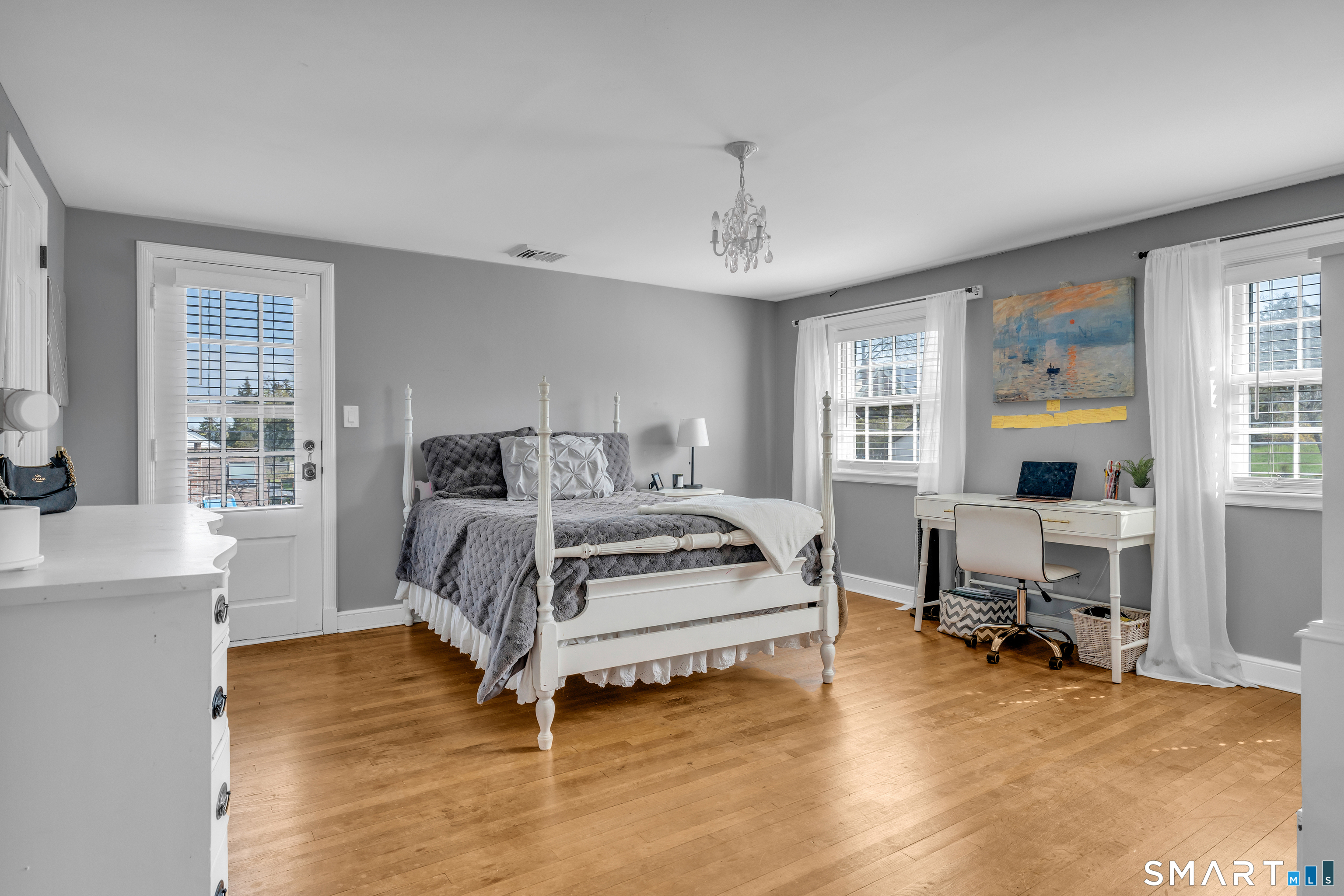 1501 Ridge Road North Haven, CT 06473 - Photo 32 of 39