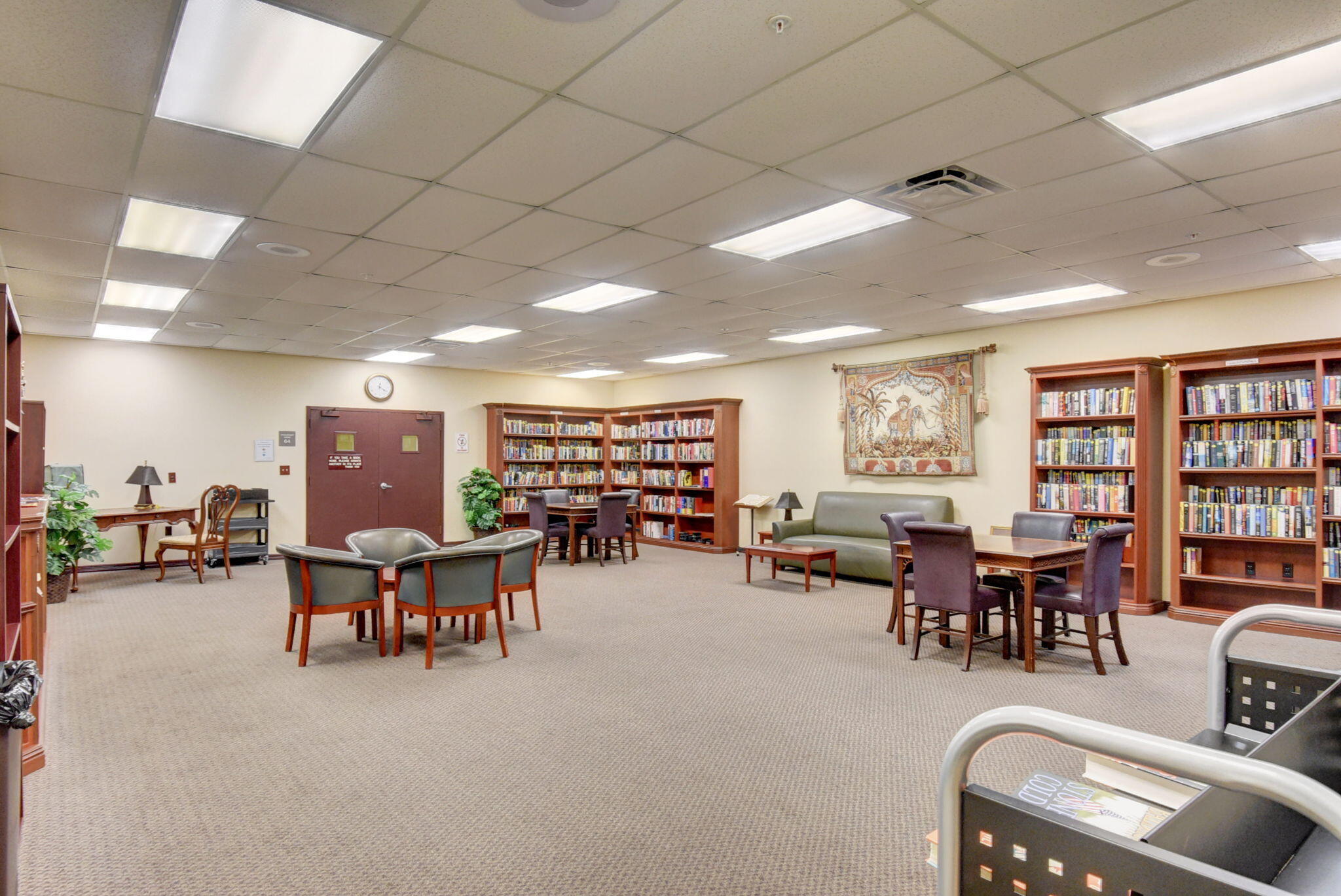 3055 Ainslie Drive, Unit 3055 Boca Raton, FL 33434 - Photo 19 of 26 Clubhouse library