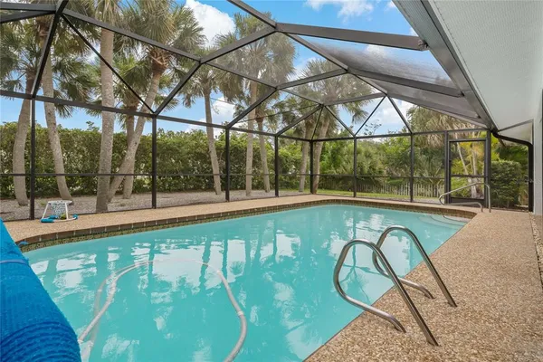 $7,000 | 710 Treasure Boat Way, Sarasota, FL 34242