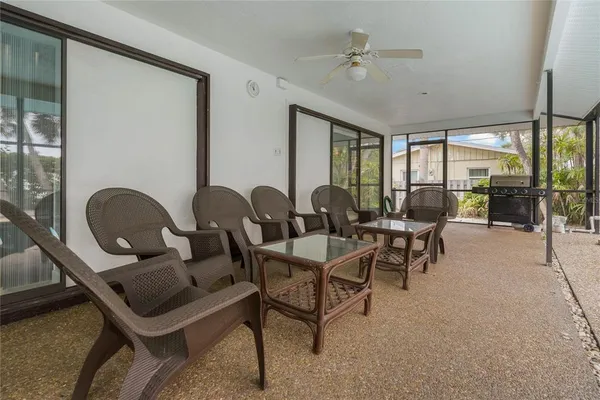 $7,000 | 710 Treasure Boat Way, Sarasota, FL 34242