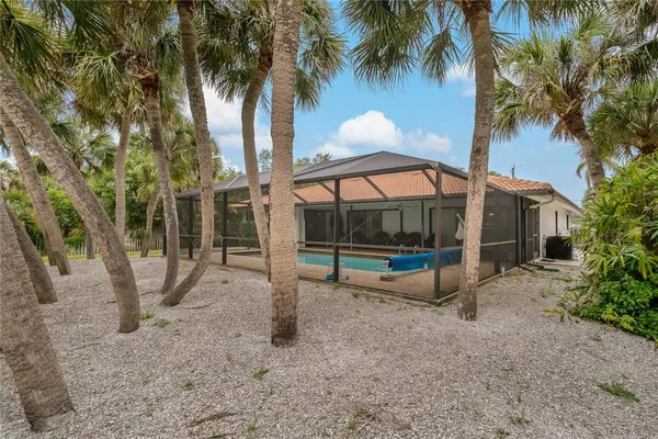 $7,000 | 710 Treasure Boat Way, Sarasota, FL 34242