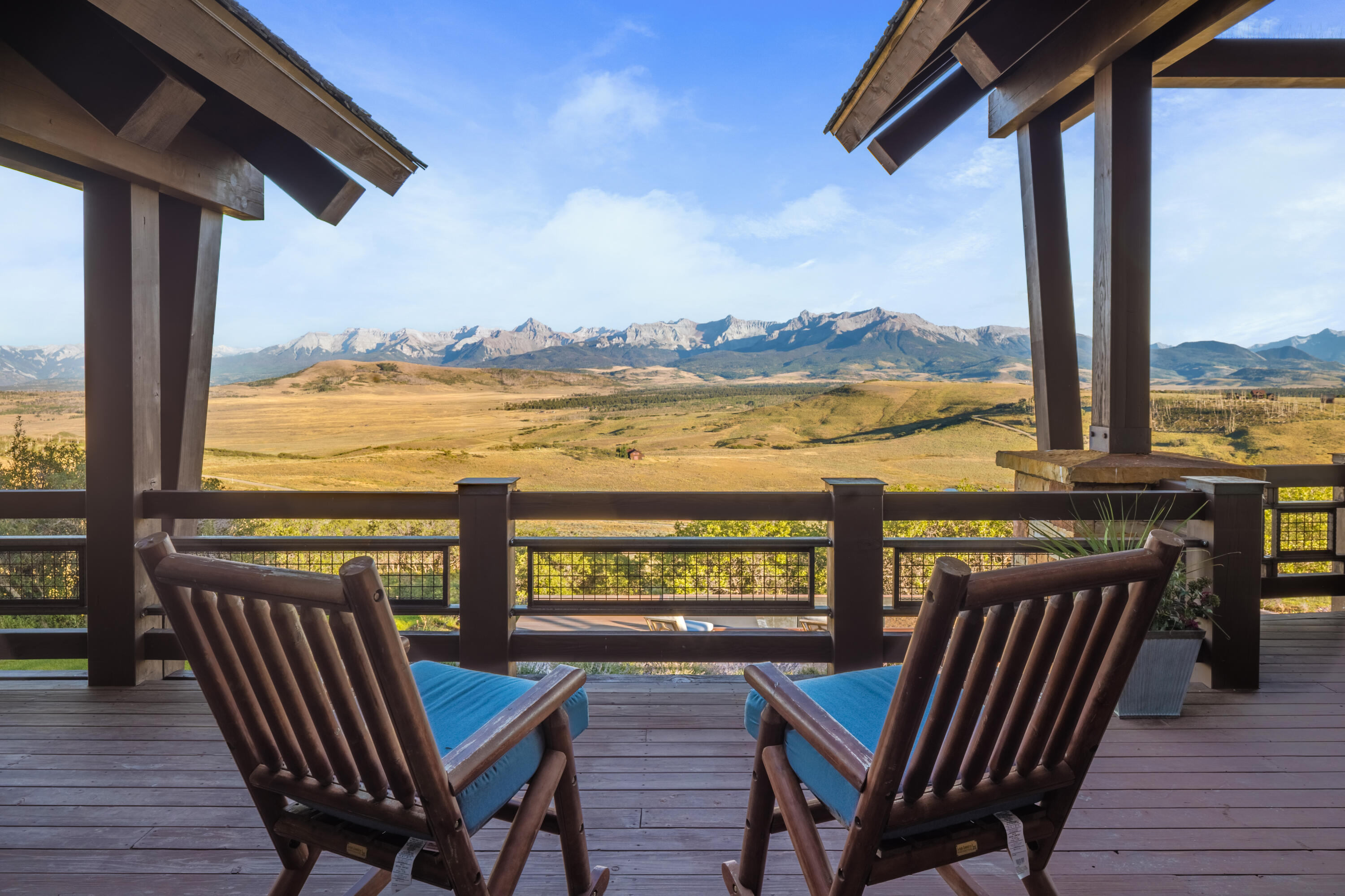 814 Hull Ridge Road Montrose, CO 81403 - Photo 22 of 61 0L0A7616-HDR