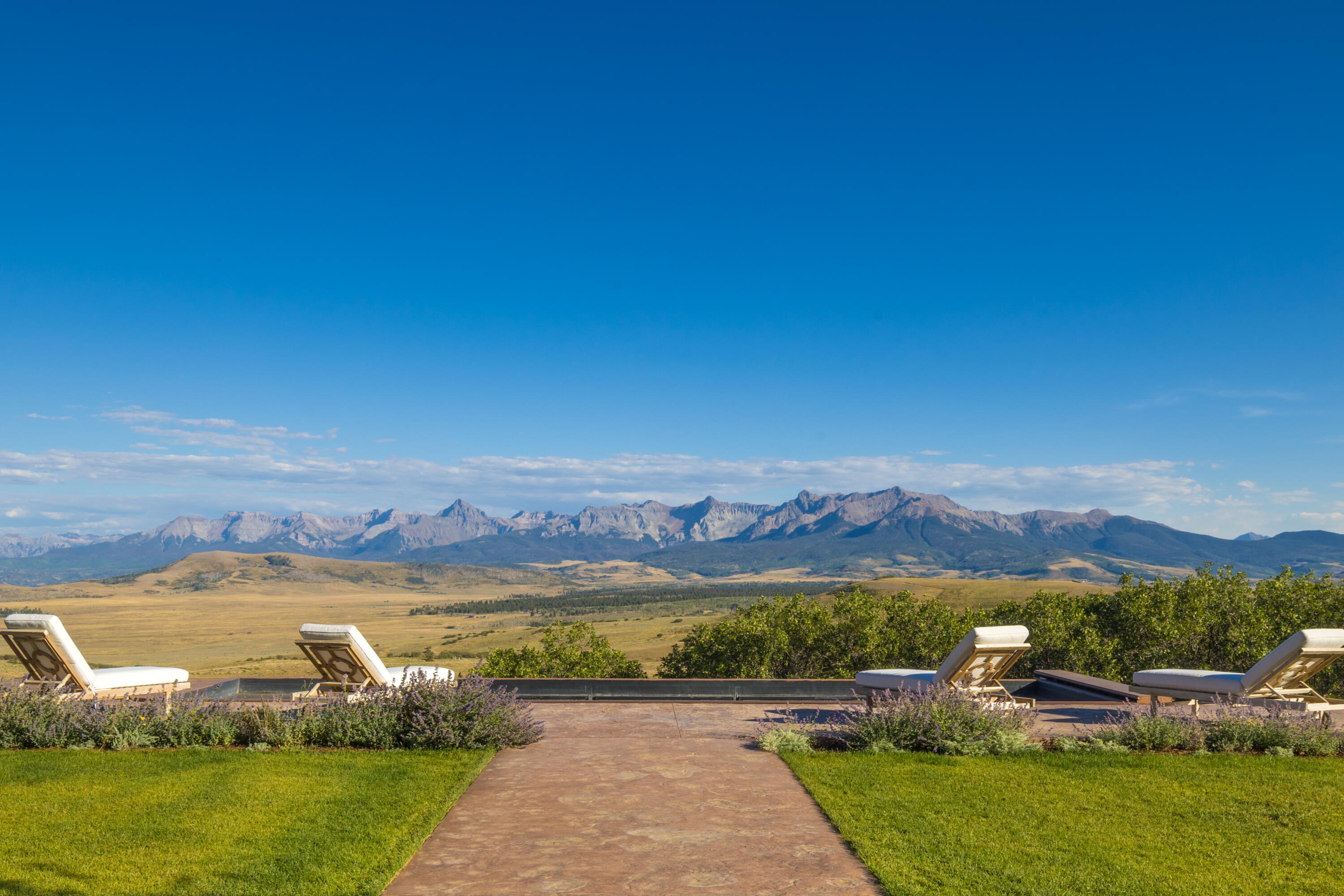 814 Hull Ridge Road Montrose, CO 81403 - Photo 51 of 61 Pool Mountain View