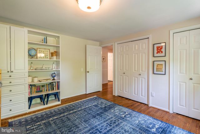 $1,333,805 | 3805 Griffith Place, Alexandria, VA 22304