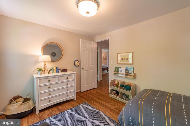 $1,333,805 | 3805 Griffith Place, Alexandria, VA 22304