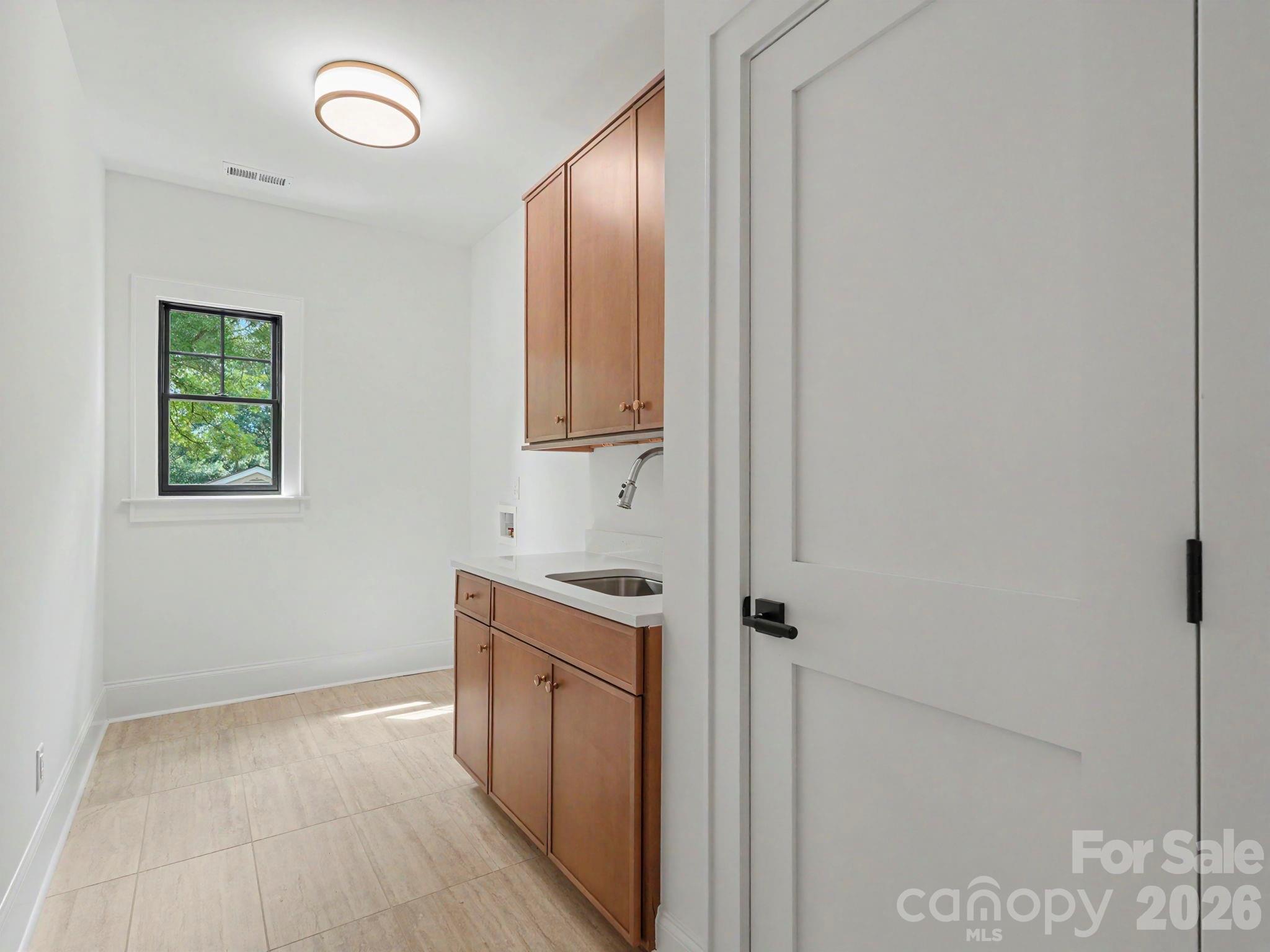 5963 Gate Post Road Charlotte, NC 28211 - Photo 28 of 48 Gallery Image 28