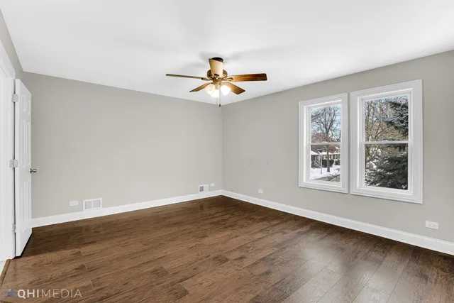 $559,999 | 19 Augusta Street, Oak Park, IL 60302