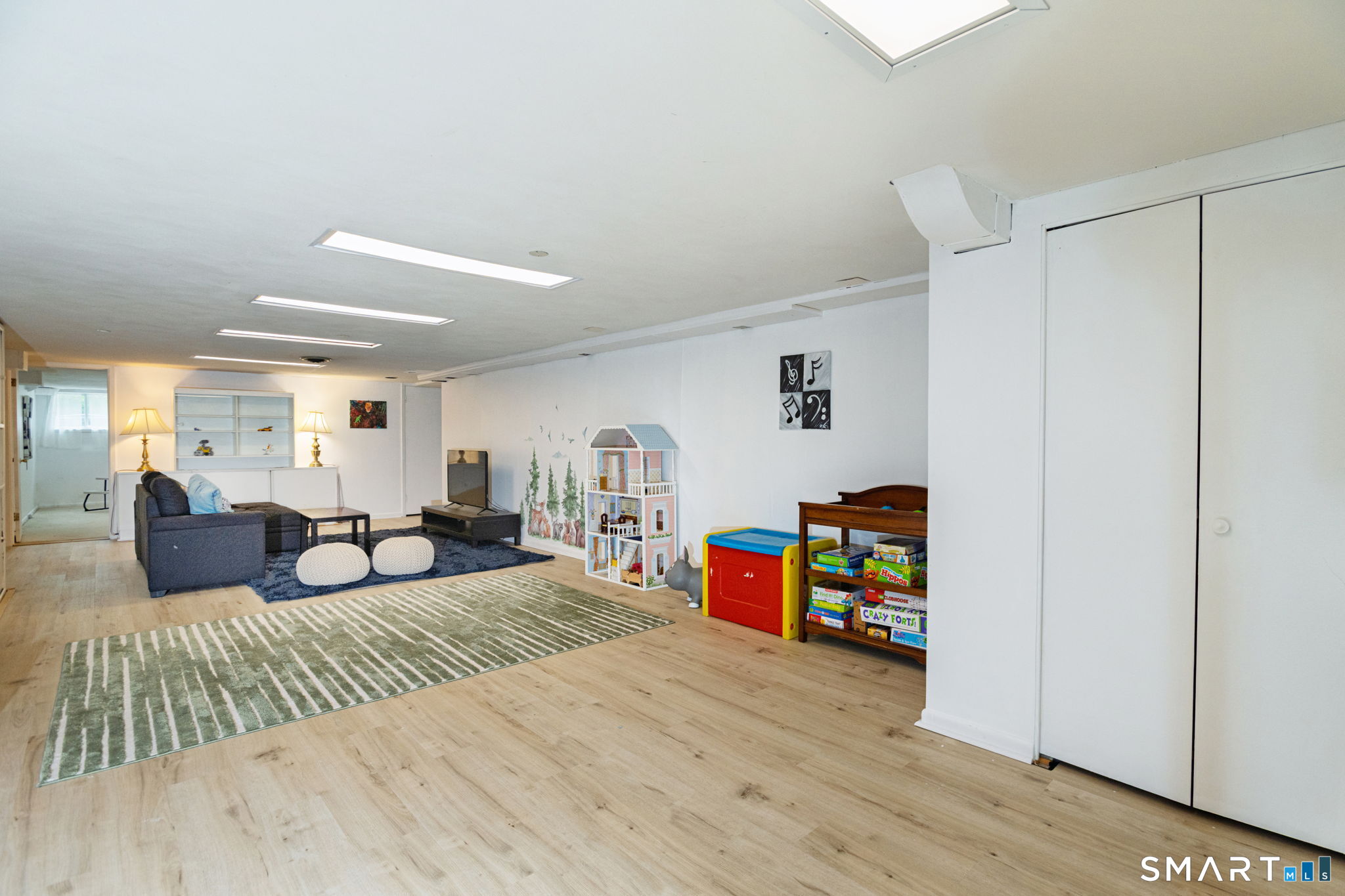 12 Valley View Road Newtown, CT 06470 - Photo 25 of 39