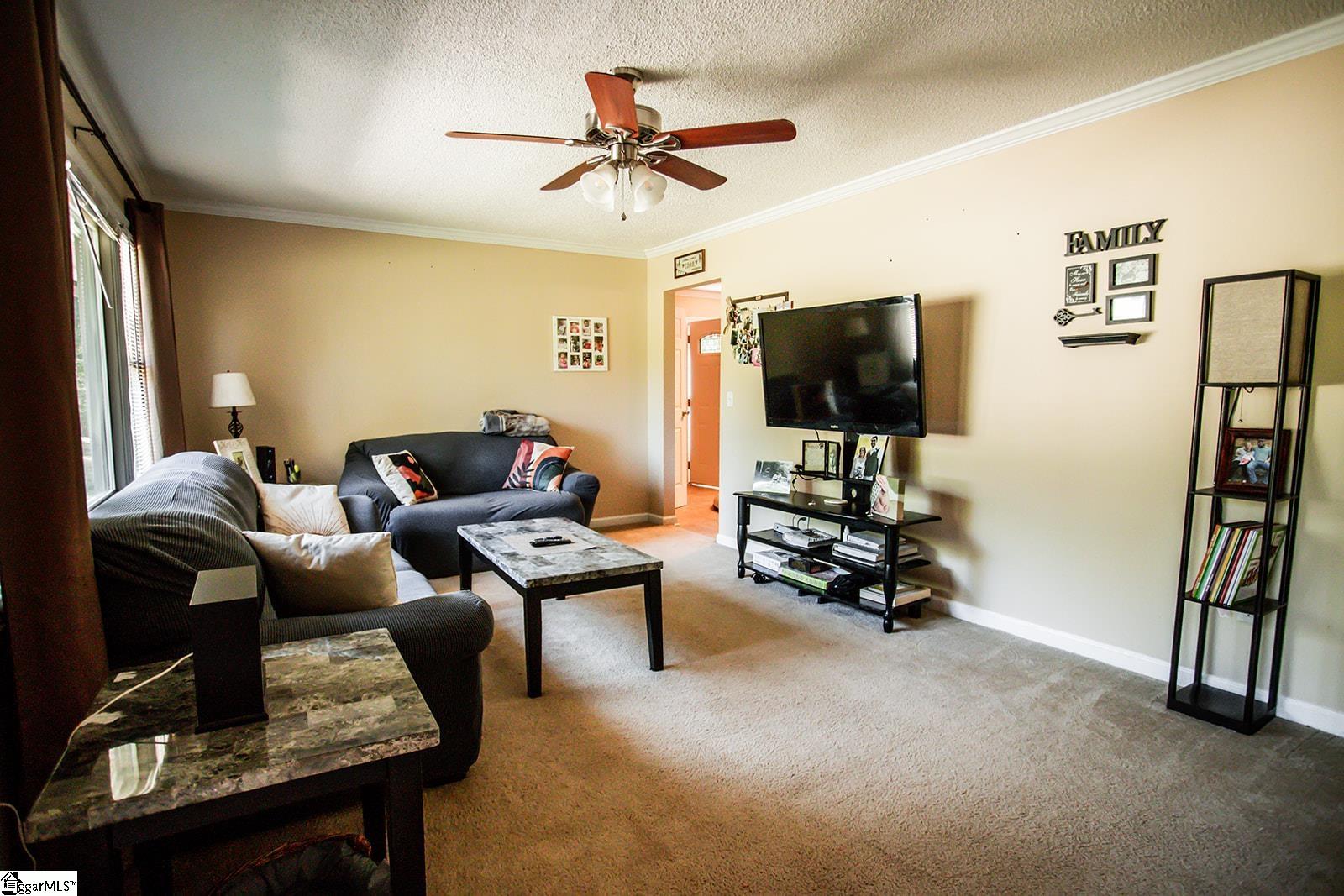 218 Lisa Road Starr, SC 29684 - Photo 10 of 32