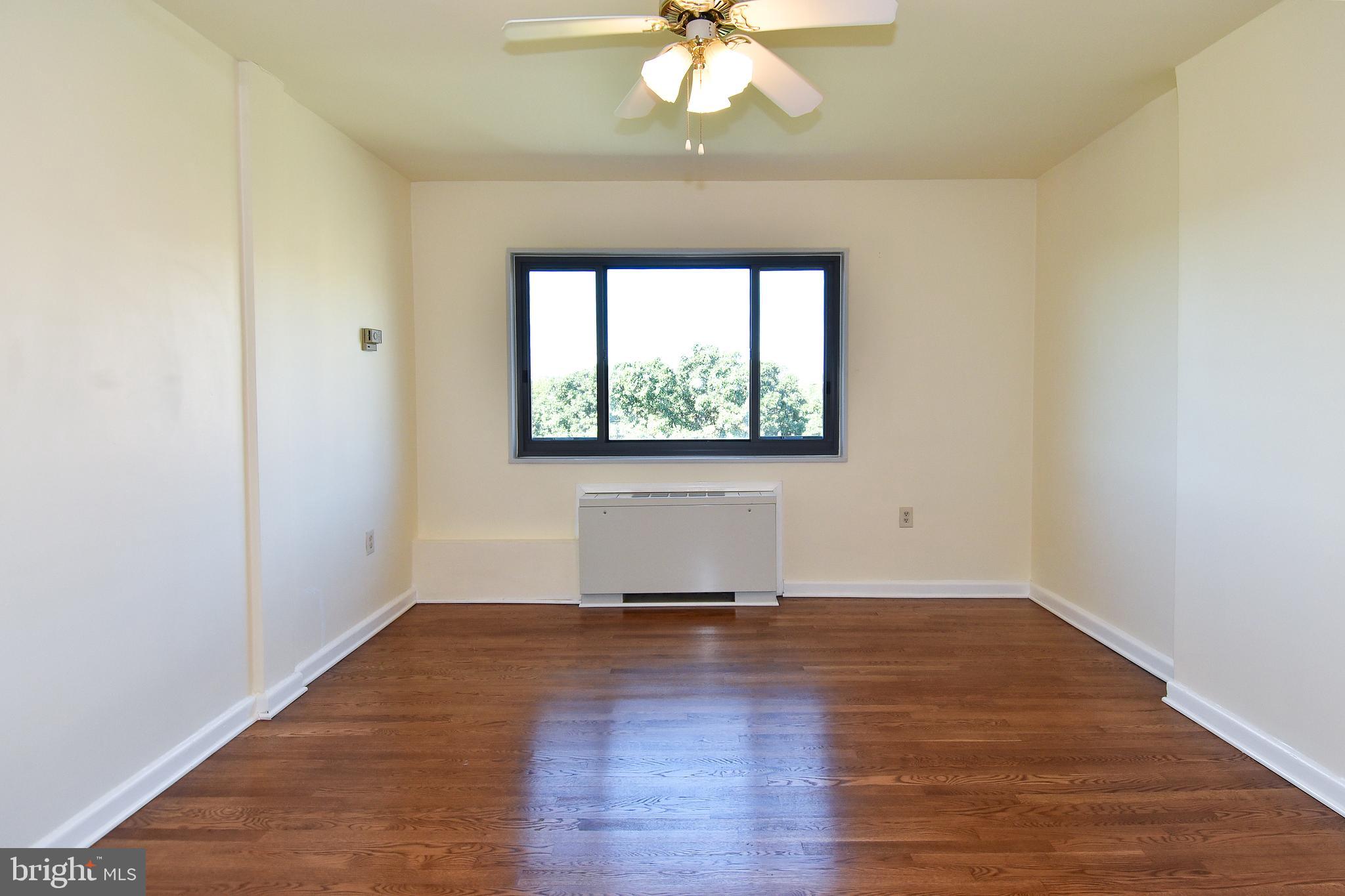 1200 South Arlington Ridge Road, Unit 703 Arlington, VA 22202 - Photo 20 of 38 Bedroom gorgeous hardwood flooring