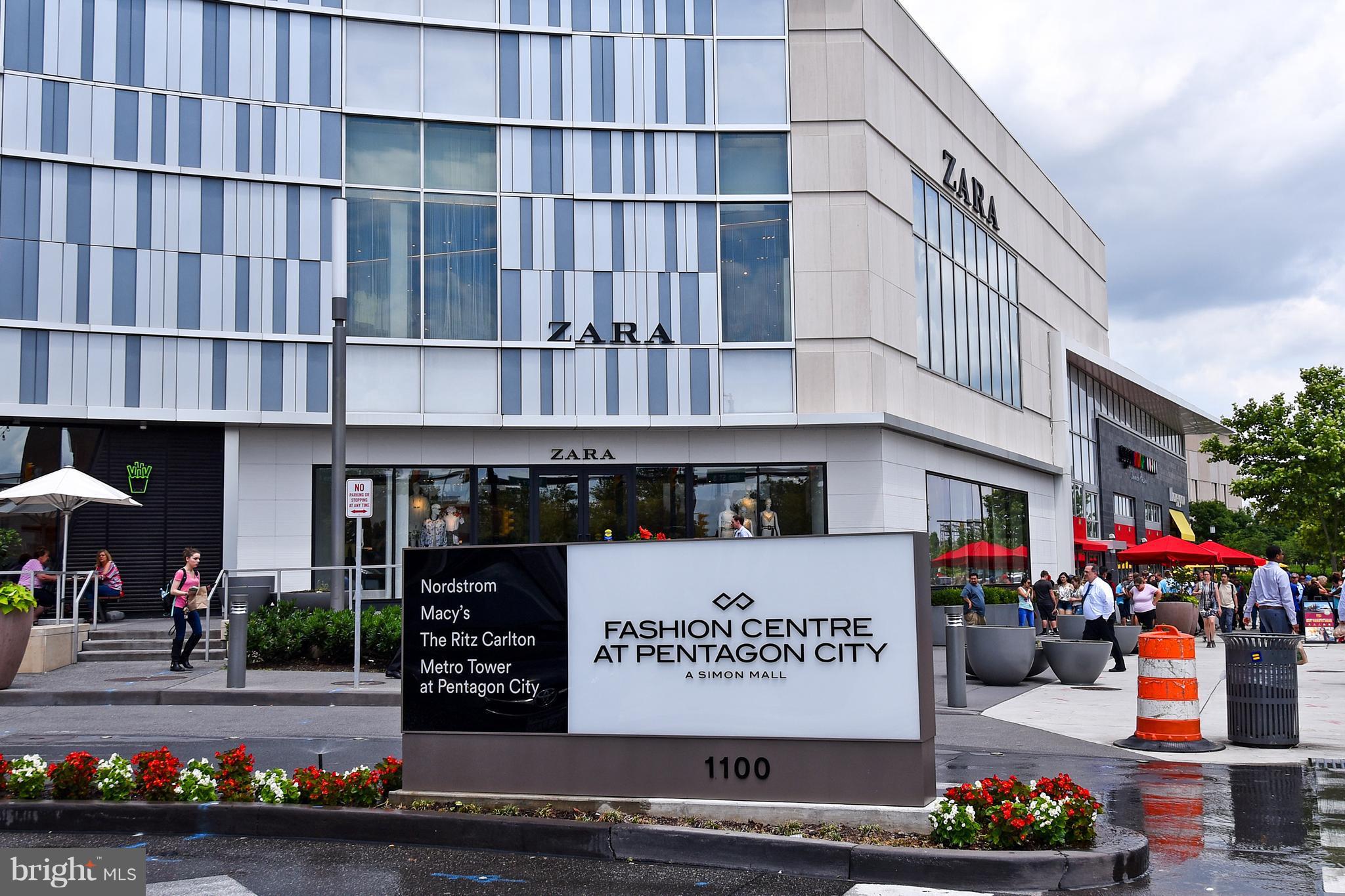 1200 South Arlington Ridge Road, Unit 703 Arlington, VA 22202 - Photo 33 of 38 Pentagon City Mall