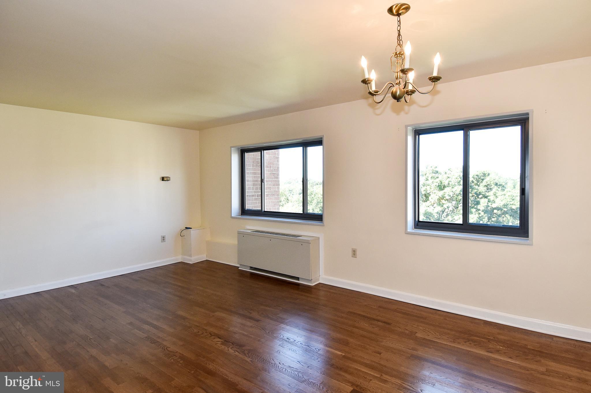 1200 South Arlington Ridge Road, Unit 703 Arlington, VA 22202 - Photo 8 of 38 Living Area from Dining