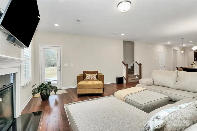 $435,000 | 3173 Pinehills Wy., Mount Holly, NC 28120