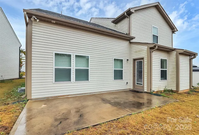 $435,000 | 3173 Pinehills Wy., Mount Holly, NC 28120